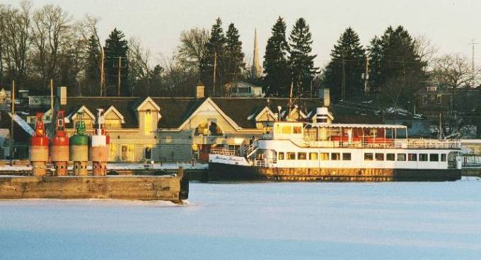 PORT DOVER - WINTER DAWN BY MARINA &amp; HARBOUR PRINCESS