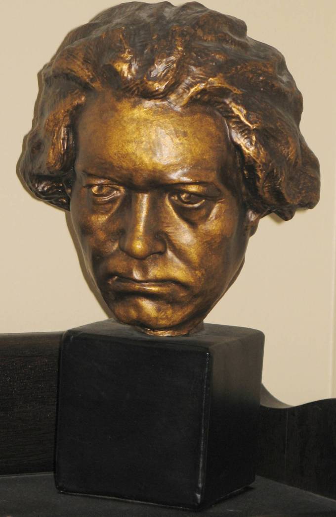 CHUCKY MUSEUM EXHIBIT - PLASTER HEAD OF BEETHOVEN - GOES BACK TO AN OLD CHEAP PRINT SHOP ON WABASH IN CHICAGO - BADLY DAMAGED ONCE AND RECONSTRUCTED BY CHUCKY - CHUCKY PAINT JOB